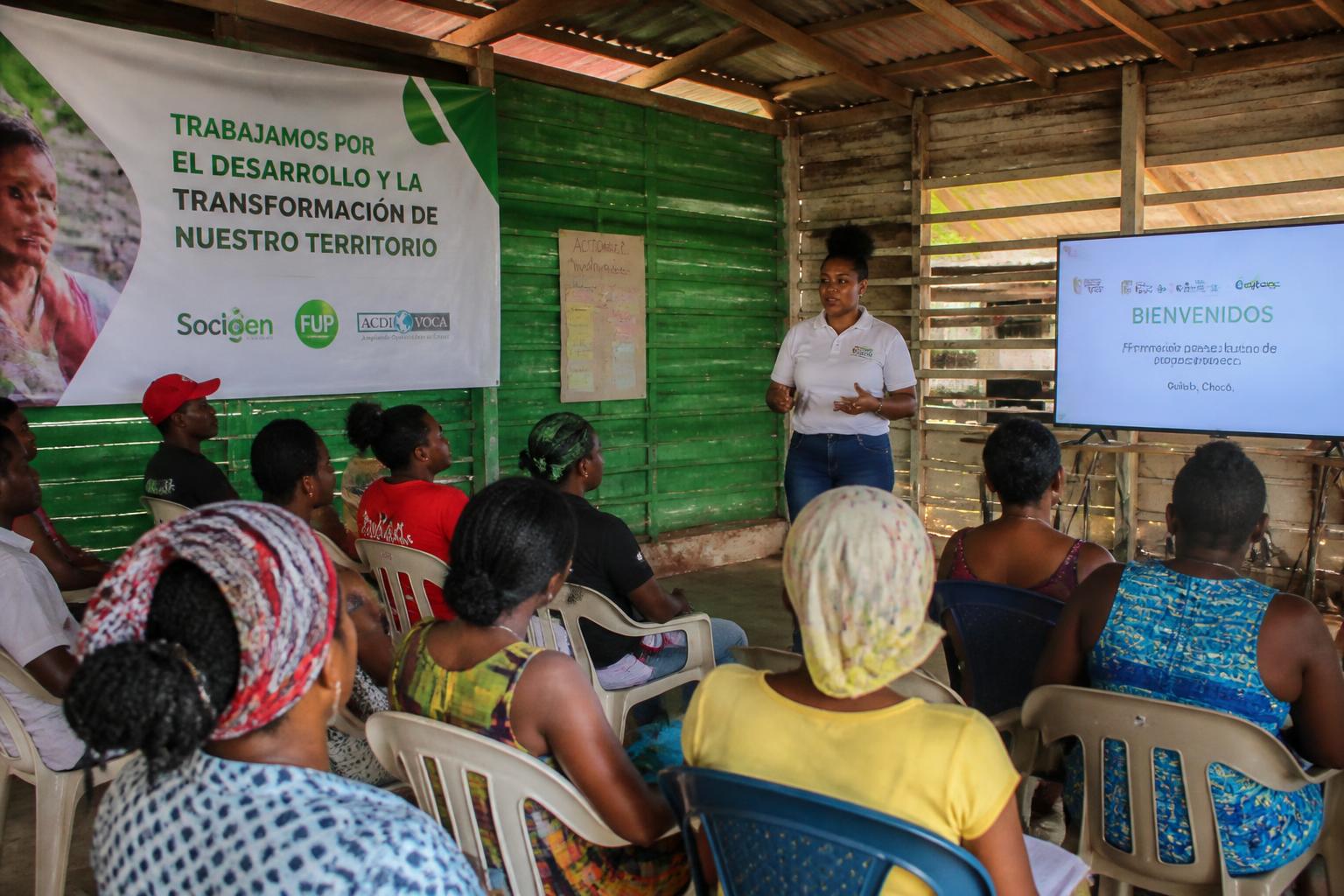 Jornada de capacitación comunitaria de la Cooperativa SUMIR en el Chocó
